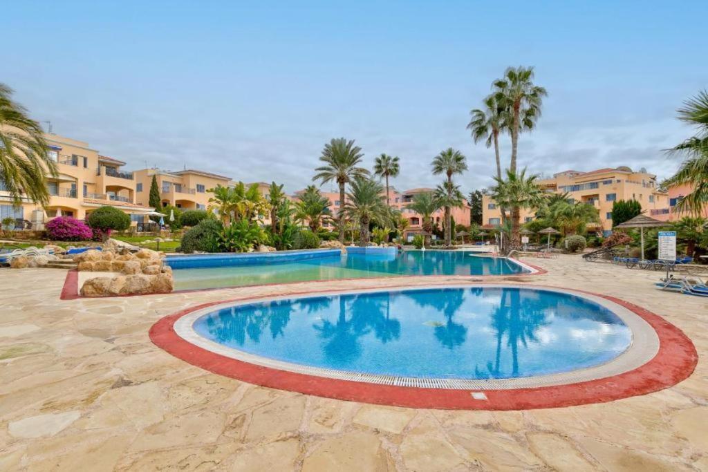 Villa Limnaria Gardens Superb By Vichy Holidays Pafos