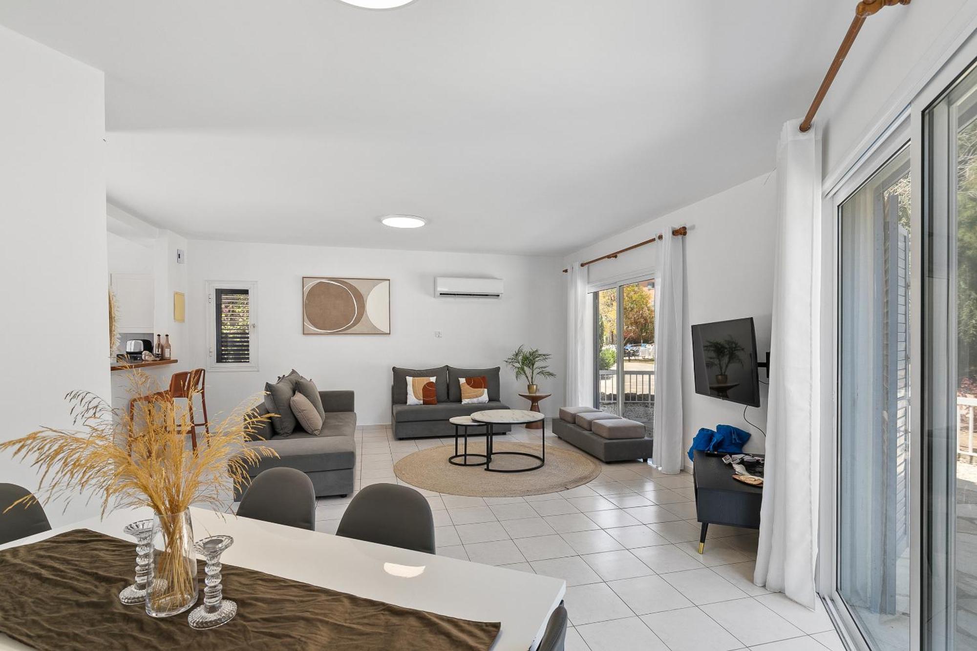 Limnaria Gardens Superb By Vichy Holidays Пафос